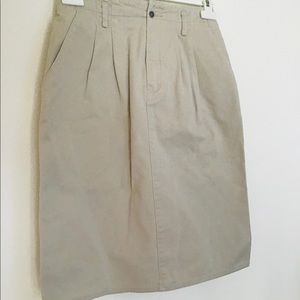 skirt LIZSPORT cotton (8) TAN like new
